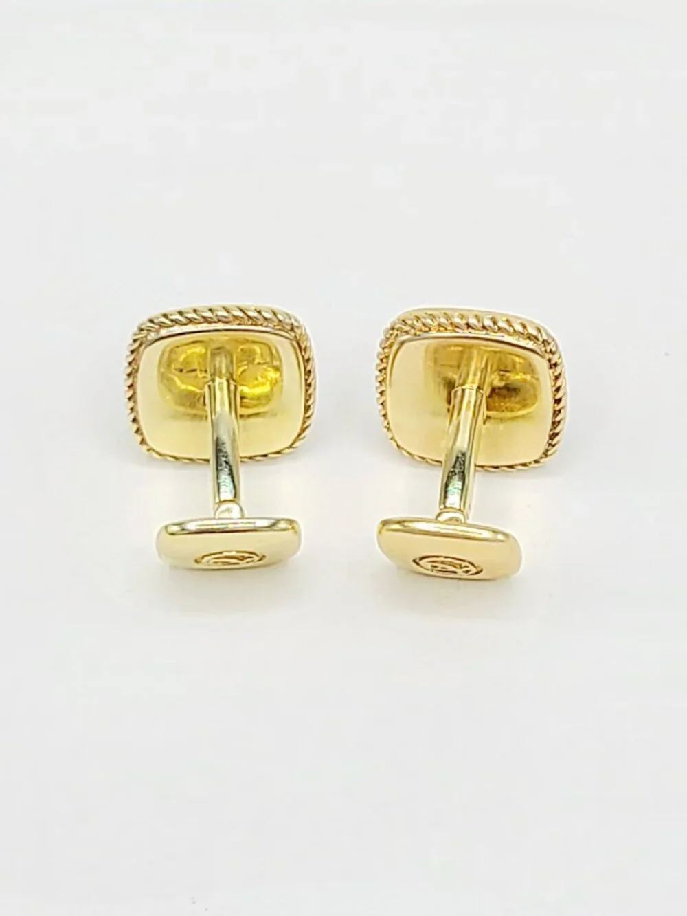 David Yurman Exotic Stone Cufflinks in Black Onyx in 18K Yellow Gold - RARE